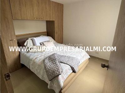Apartamento de 2 alcobas en venta en Maria Auxiliadora, Sabaneta, 55 m² · foto 15 de 20
