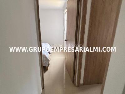 Apartamento de 2 alcobas en venta en Maria Auxiliadora, Sabaneta, 55 m² · foto 19 de 20