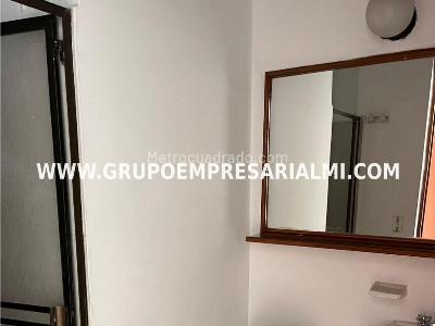 Apartamento en venta en Villa Nueva, Medellín · foto 8 de 20