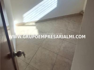 Casa de 3 alcobas en venta en Manrique, Medellín, 99 m² · foto 13 de 20