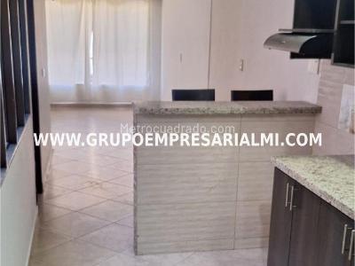Casa de 3 alcobas en venta en Manrique, Medellín, 99 m² · foto 6 de 20