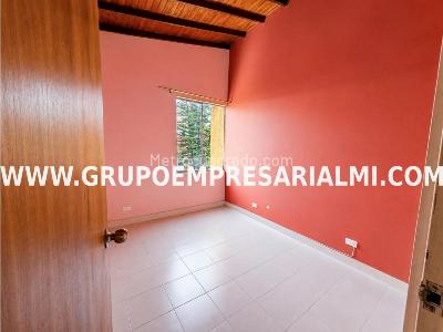 Apartamento en venta en Buenos Aires, Medellín · foto 12 de 18
