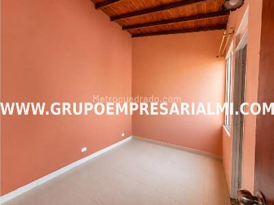 Apartamento en venta en Buenos Aires, Medellín · foto 5 de 18