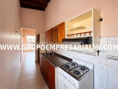 Apartamento en venta en Buenos Aires, Medellín · foto 6 de 18