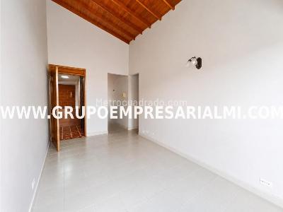 Apartamento en venta en Buenos Aires, Medellín · foto 9 de 18