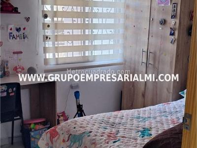 Apartamento de 2 alcobas en venta en Cabañitas, Bello, 64 m² · foto 18 de 20