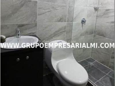 Apartamento de 3 alcobas en venta en Valerias, Bello, 58 m² · foto 10 de 20