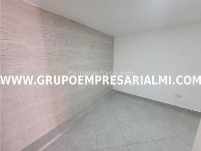 Casa de 2 alcobas en venta en San Antonio, Medellín, 73 m² · foto 6 de 18