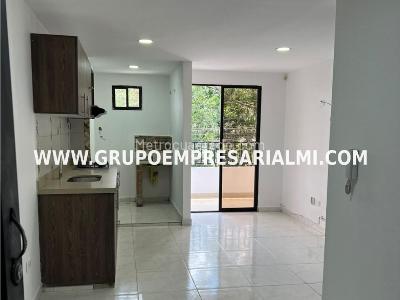 Apartamento en venta en Pedregal, Medellín · foto 4 de 19