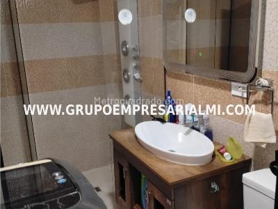 Apartamento en venta en San Antonio, Medellín · foto 3 de 20