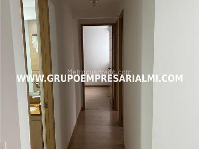 Apartamento de 3 alcobas en venta en Aves Maria, Sabaneta, 75 m² · foto 12 de 20