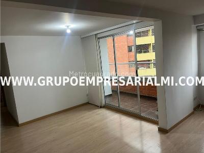 Apartamento de 3 alcobas en venta en Aves Maria, Sabaneta, 75 m² · foto 13 de 20