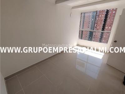 Apartamento en venta en El Chagualo, Medellín · foto 6 de 20