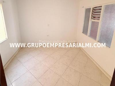 Casa de 3 alcobas en venta en Parque Principal, Rionegro, 126 m² · foto 4 de 20