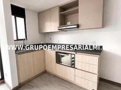 Apartamento de 2 alcobas en venta en El Poblado, Medellín, 72 m² · foto 3 de 5