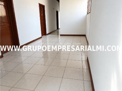 Casa de 5 alcobas en venta en Prado Centro, Medellín, 137 m² · foto 15 de 20