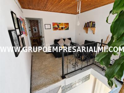 Casa de 3 alcobas en venta en Buenos Aires, Medellín, 36 m² · foto 4 de 20