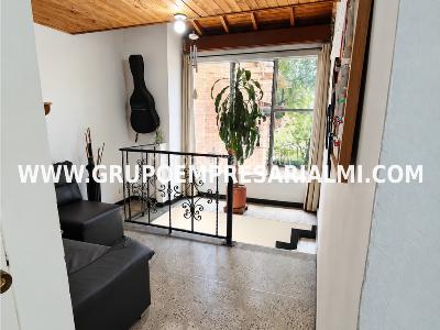 Casa de 3 alcobas en venta en Buenos Aires, Medellín, 36 m² · foto 5 de 20