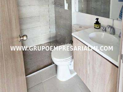 Apartamento de 3 alcobas en arriendo en Vallejuelos, Envigado, 70 m² · foto 10 de 20