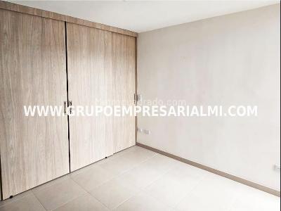 Apartamento de 3 alcobas en arriendo en Vallejuelos, Envigado, 70 m² · foto 17 de 20