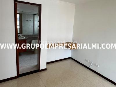 Apartamento en venta en El Poblado, Medellín · foto 16 de 20