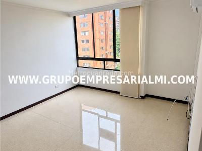 Apartamento en venta en El Poblado, Medellín · foto 19 de 20