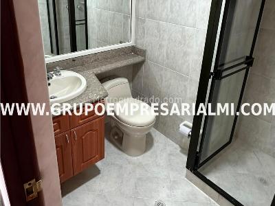 Apartamento en venta en El Poblado, Medellín · foto 20 de 20