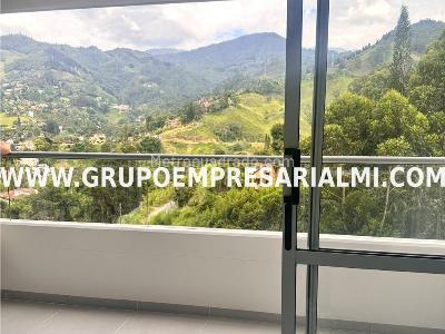 Apartamento de 2 alcobas en venta en San Jose, Sabaneta, 89 m² · foto 10 de 20