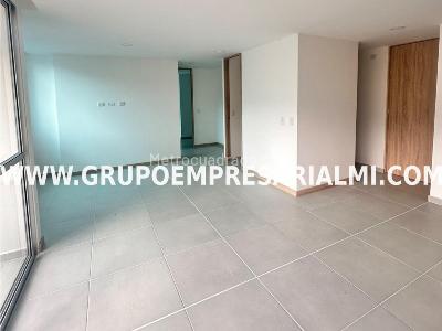 Apartamento de 2 alcobas en venta en San Jose, Sabaneta, 89 m² · foto 12 de 20