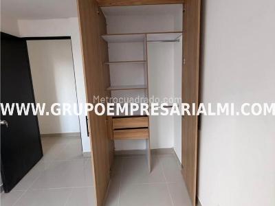Apartamento de 3 alcobas en venta en Valerias, Bello, 60 m² · foto 15 de 20
