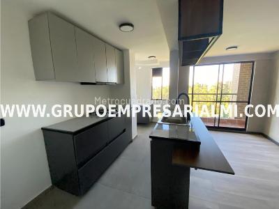 Apartamento de 3 alcobas en venta en El Porvenir, Rionegro, 50 m² · foto 2 de 20