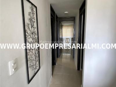 Apartamento en venta en Belen, Medellín · foto 3 de 20