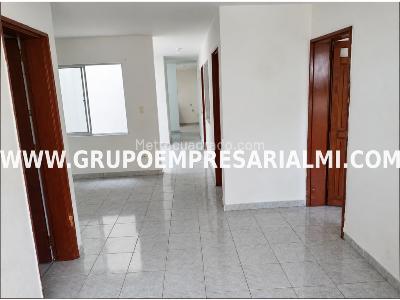 Casa de 4 alcobas en venta en Alcala, Envigado, 111 m² · foto 2 de 20