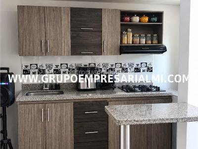 Apartamento de 3 alcobas en venta en Fabricato, Bello, 55 m² · foto 2 de 20