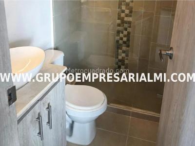 Apartamento de 3 alcobas en venta en Fabricato, Bello, 55 m² · foto 10 de 20