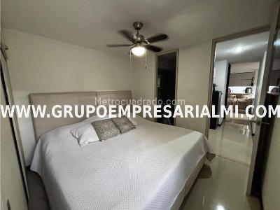 Apartamento de 3 alcobas en venta en Alicate, Itagüí, 59 m² · foto 12 de 12
