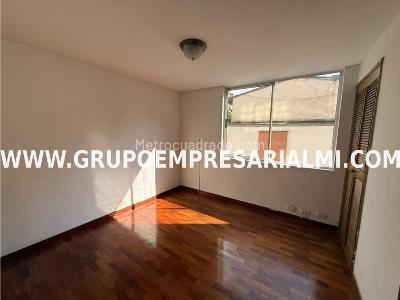 Apartamento de 3 alcobas en venta en Patio Bonito, Medellín, 184 m² · foto 12 de 20