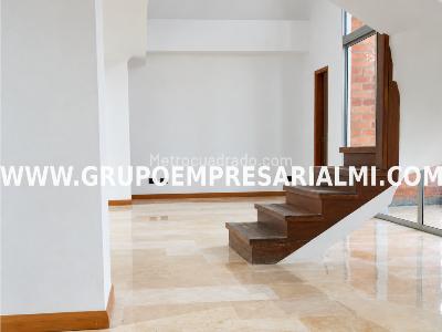 Apartamento de 4 alcobas en venta en Laureles, Medellín, 225 m² · foto 8 de 20