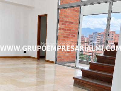 Apartamento de 4 alcobas en venta en Laureles, Medellín, 225 m² · foto 9 de 20