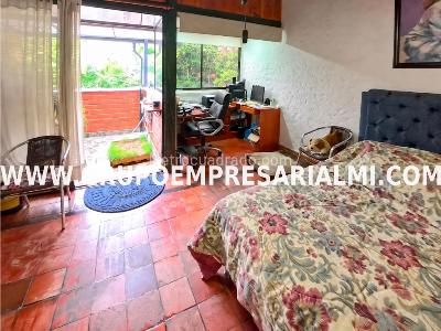Apartamento de 3 alcobas en venta en El Poblado, Medellín, 157 m² · foto 13 de 20