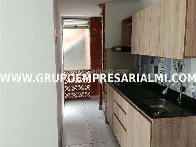 Apartamento de 3 alcobas en venta en Robledo, Medellín, 45 m² · foto 2 de 20