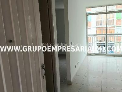 Apartamento de 3 alcobas en venta en Robledo, Medellín, 45 m² · foto 3 de 20