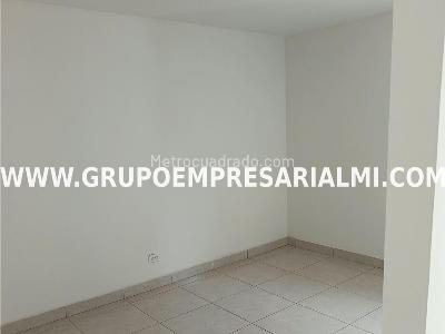 Apartamento de 3 alcobas en venta en Robledo, Medellín, 45 m² · foto 7 de 20