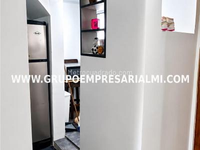 Apartamento de 3 alcobas en venta en Cucaracho, Medellín, 70 m² · foto 3 de 20