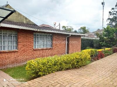 Casa de 4 alcobas en venta en Guaymaral, Bogotá, 350 m² · foto 9 de 20
