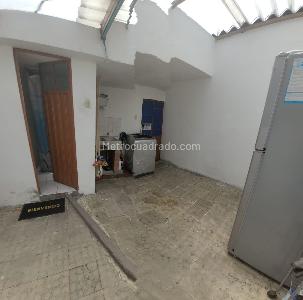 Casa de 5 alcobas en venta en Alcala Sur, Bogotá, 350 m² · foto 18 de 20
