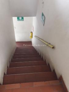 Casa de 5 alcobas en venta en Bosa Centro, Bogotá, 216 m² · foto 11 de 12