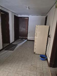 Casa de 5 alcobas en venta en Trinidad Galan, Bogotá, 369 m² · foto 7 de 16