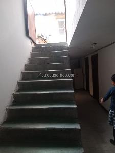 Casa de 5 alcobas en venta en Trinidad Galan, Bogotá, 369 m² · foto 9 de 16