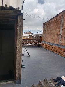 Casa de 5 alcobas en venta en Trinidad Galan, Bogotá, 369 m² · foto 15 de 16